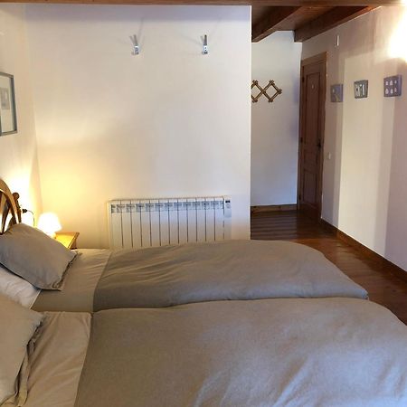 Casa De Piedra Con Encanto En El Bonito Pueblo De Bagergue エクステリア 写真