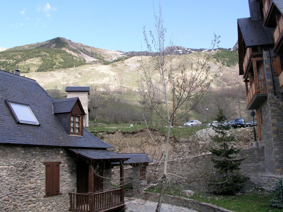 Casa De Piedra Con Encanto En El Bonito Pueblo De Bagergue エクステリア 写真