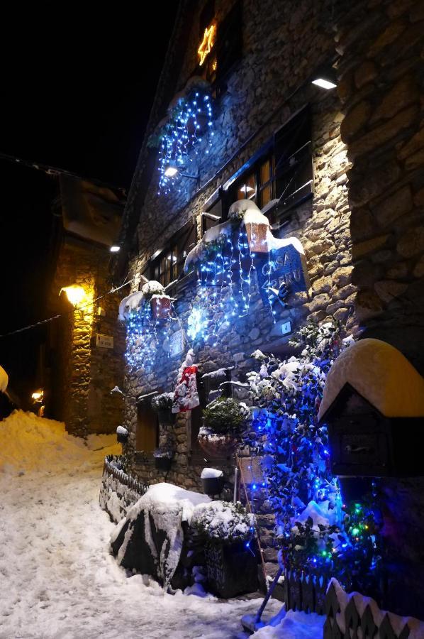 Casa De Piedra Con Encanto En El Bonito Pueblo De Bagergue エクステリア 写真
