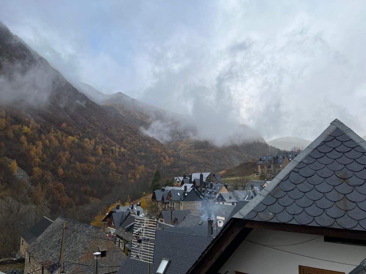 Casa De Piedra Con Encanto En El Bonito Pueblo De Bagergueヴィラ エクステリア 写真