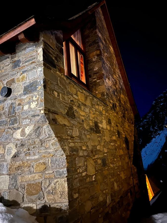 Casa De Piedra Con Encanto En El Bonito Pueblo De Bagergue エクステリア 写真